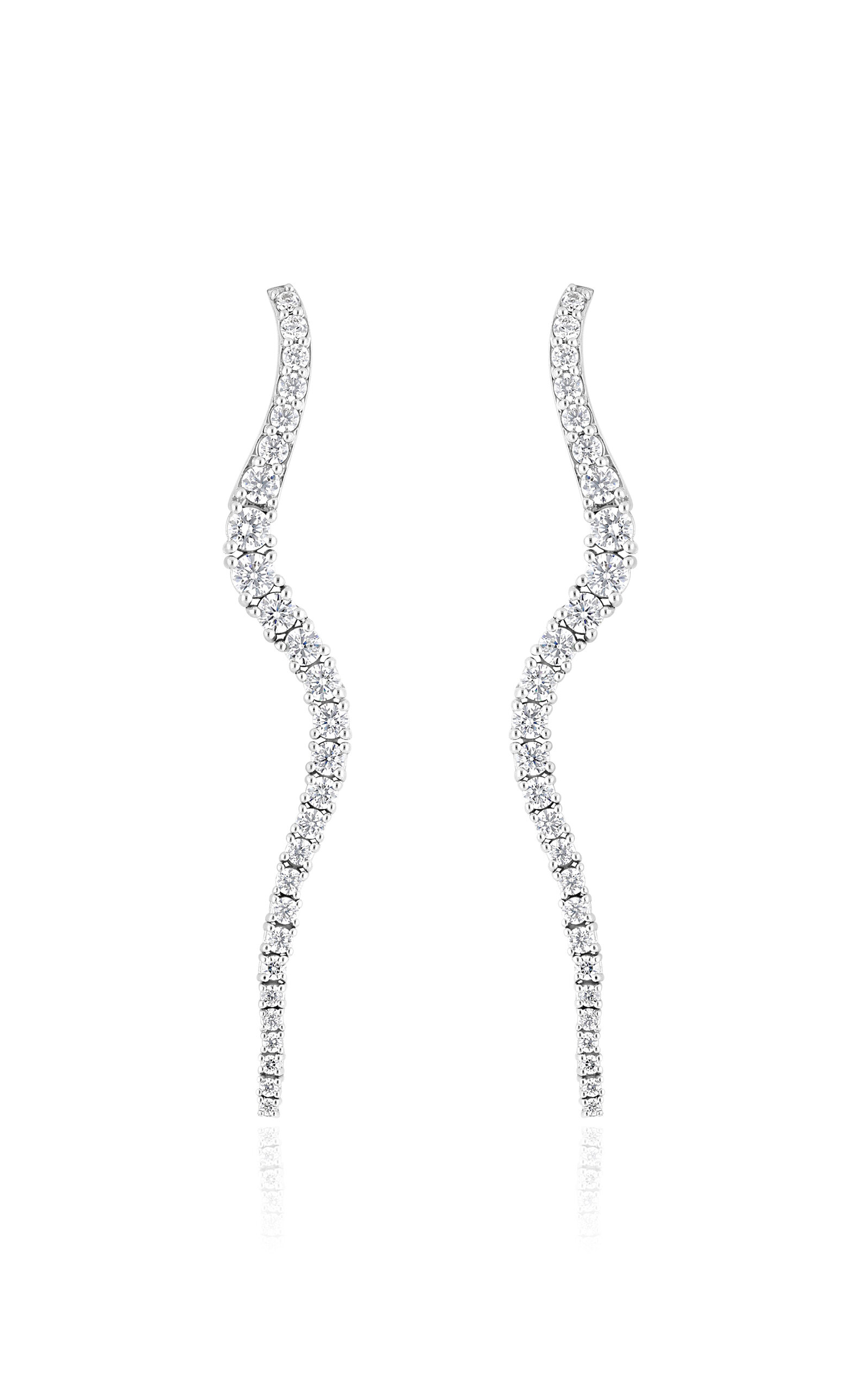 18K White Gold Pair of Twinkle Earrings