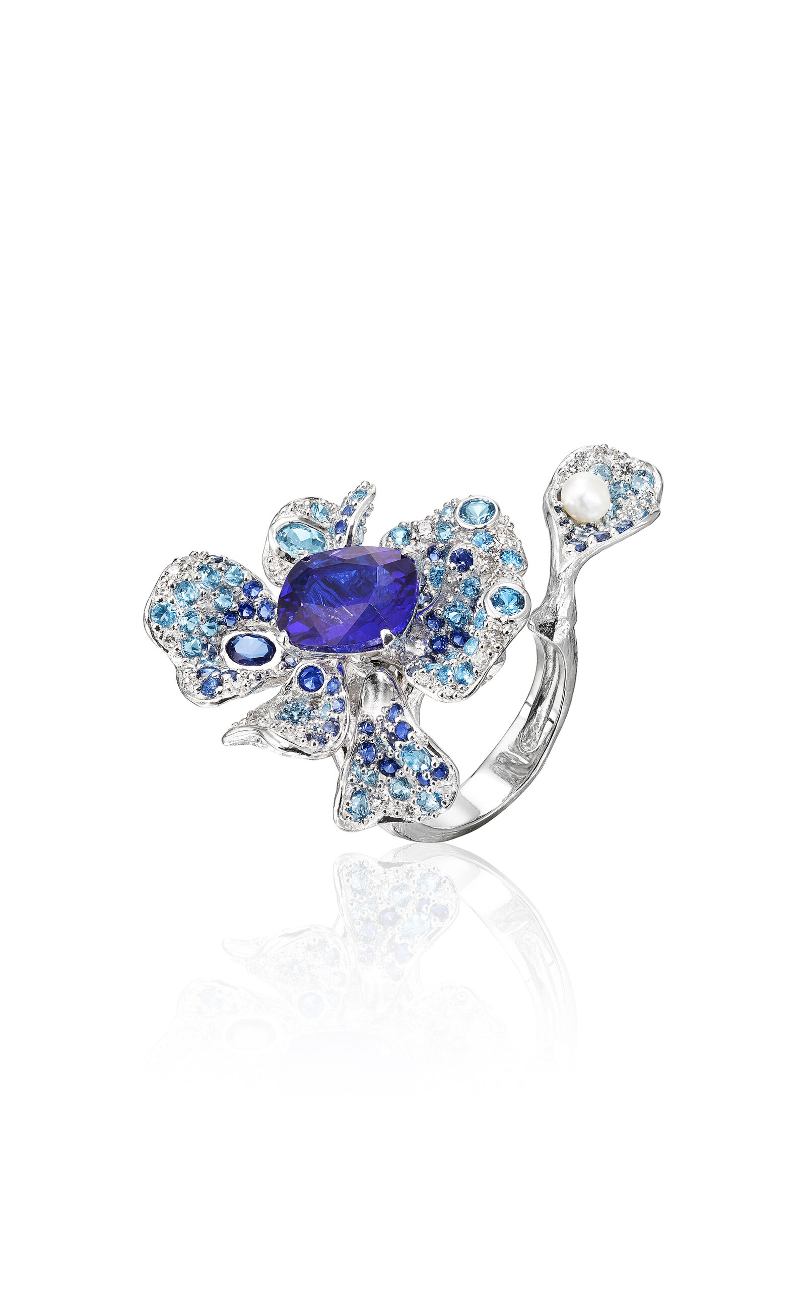 18k White Gold and Rhodium Vermeil Sapphire Peony Ring