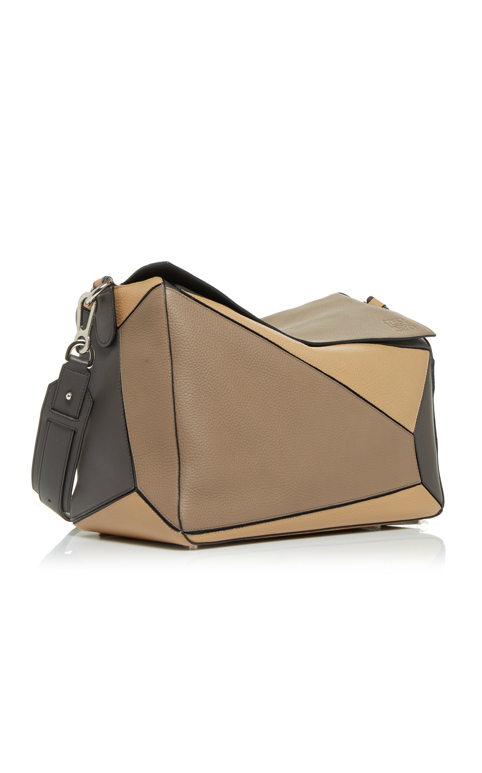 loewe puzzle messenger