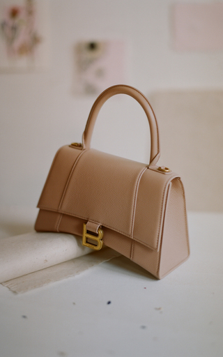 Hourglass Grained Leather Small Bag展示图