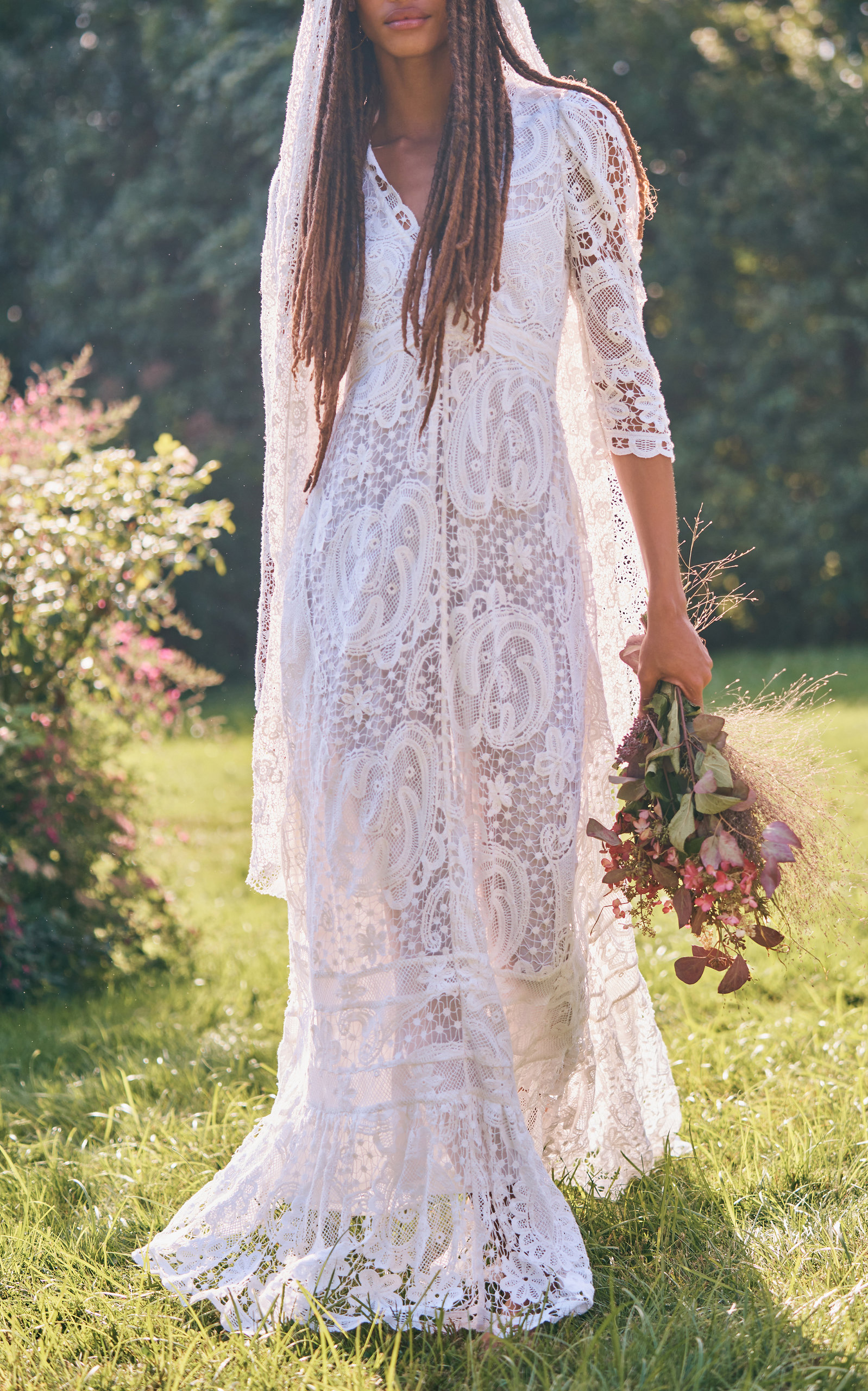 lace maxi dresses for weddings