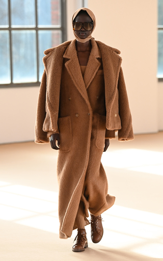 Diana Button-Detailed Camel Hair Trench Coat展示图