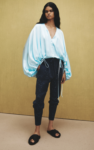 Cloud Oversized High-Low Silk Top展示图