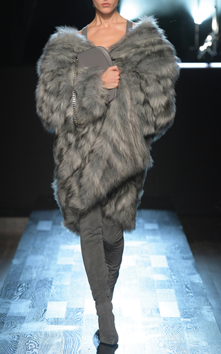 Faux-Fur Shawl Coat展示图