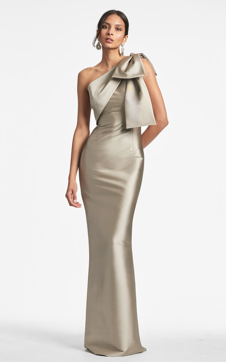 SACHIN & BABI BONNIE DRAPED BOW SATIN GOWN