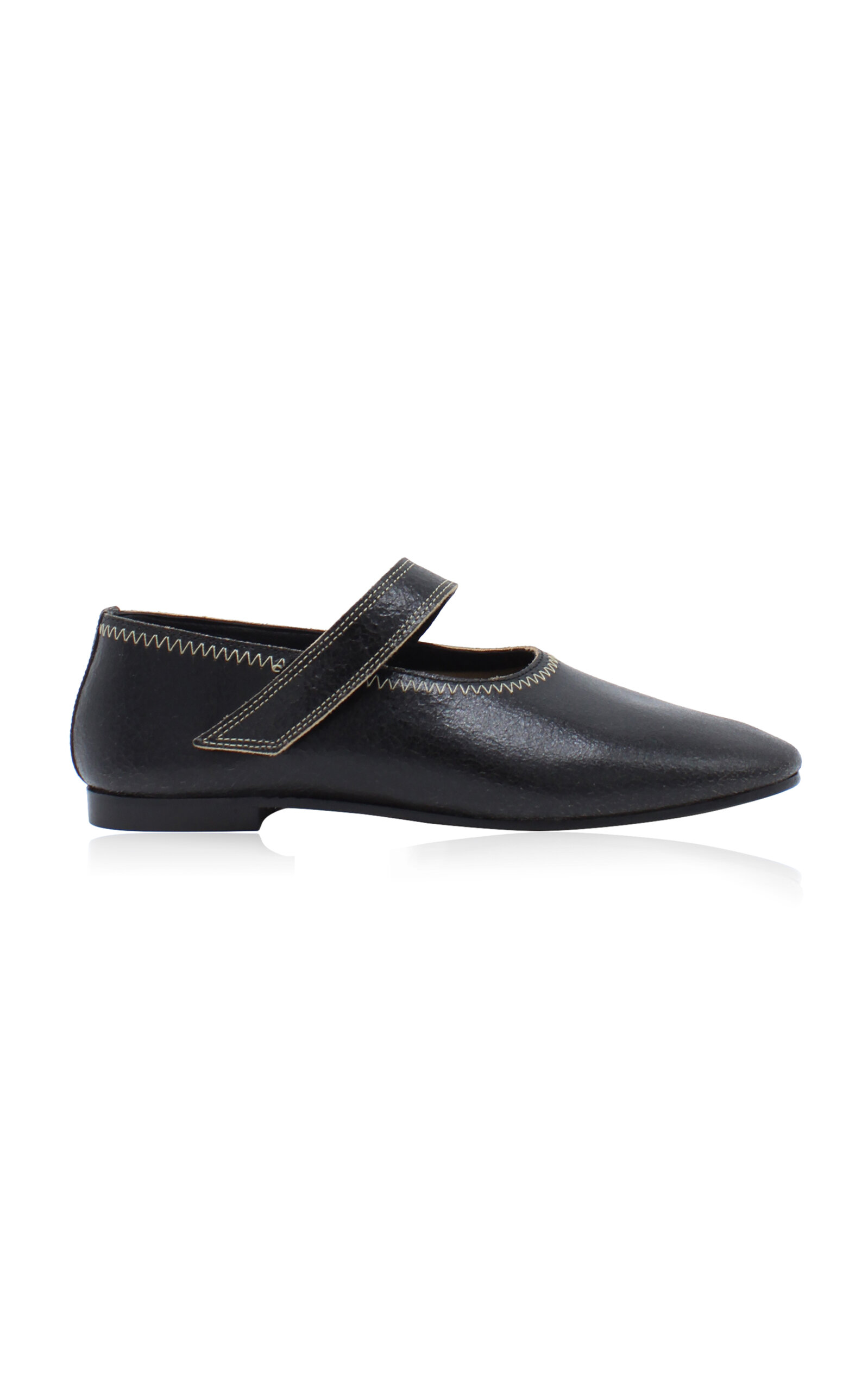 About Arianne Nil Leather Flats In Black